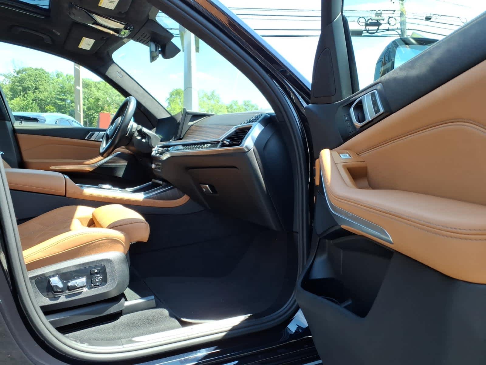 2024 BMW X7 xDrive40i Sports Activity Vehicle