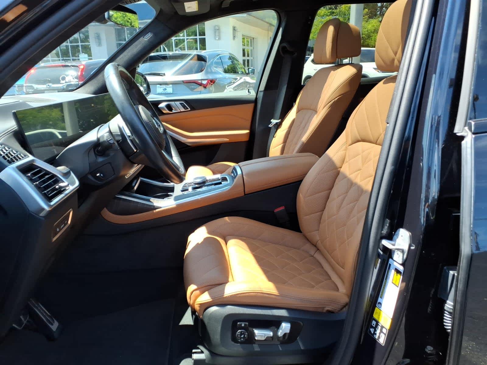 2024 BMW X7 xDrive40i Sports Activity Vehicle