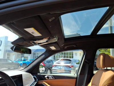 2024 BMW X7 xDrive40i Sports Activity Vehicle