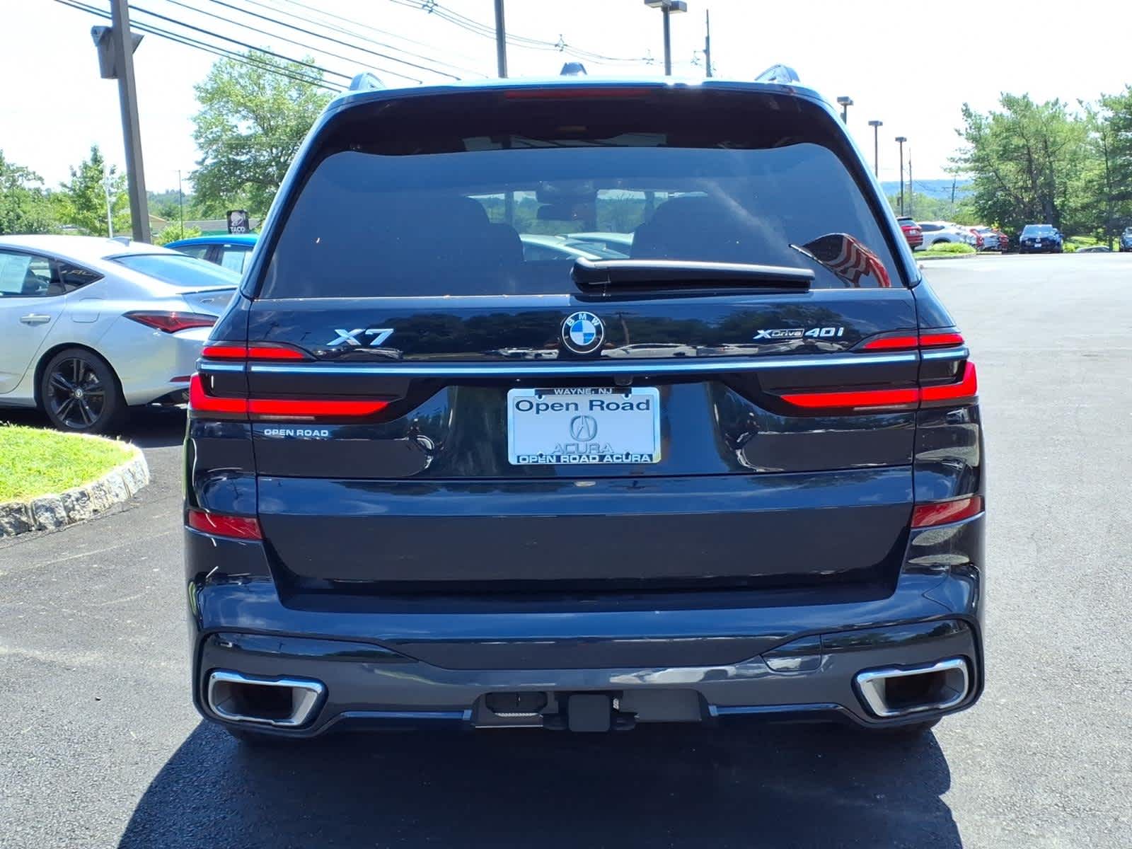 2024 BMW X7 xDrive40i Sports Activity Vehicle