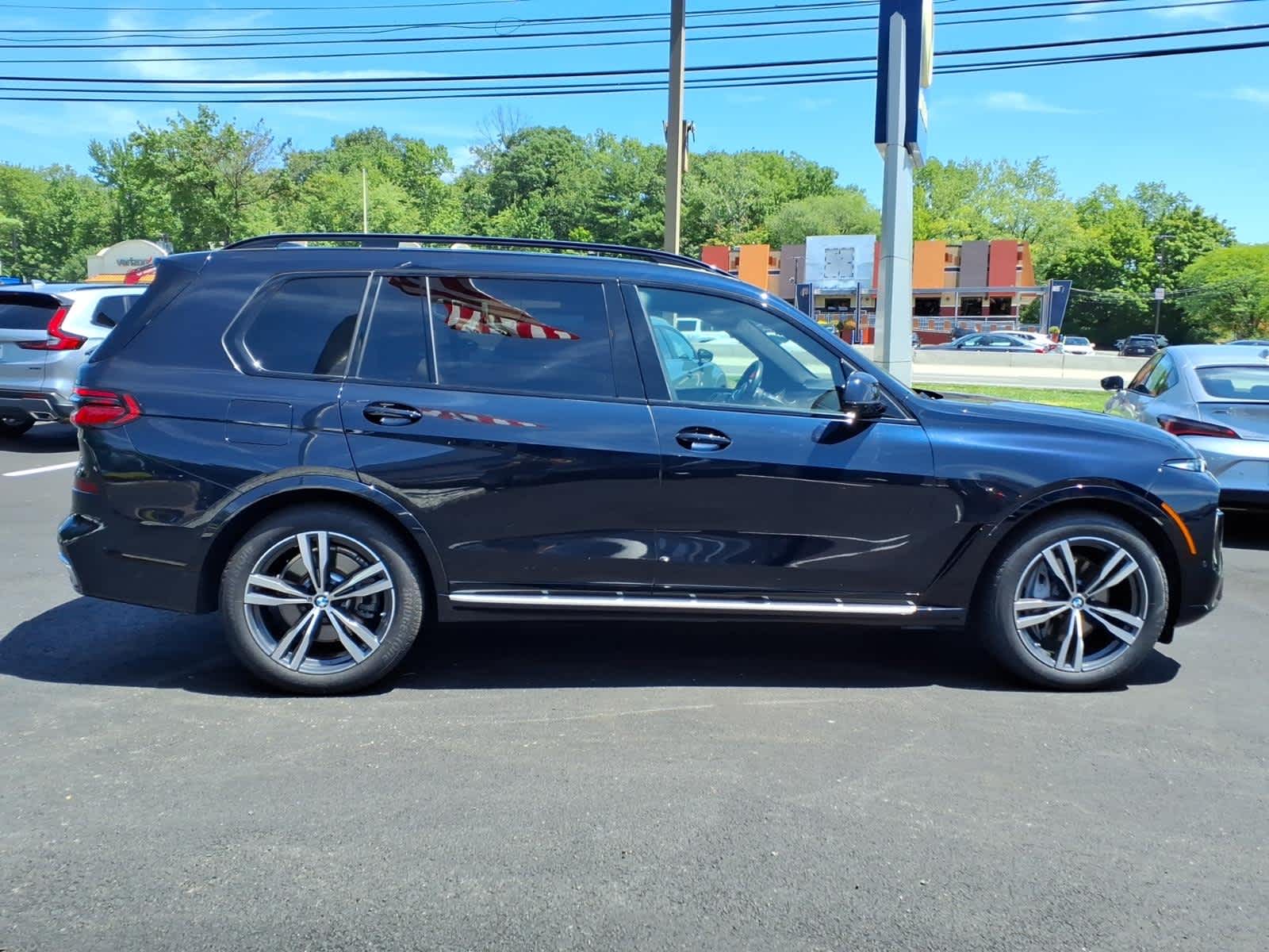 2024 BMW X7 xDrive40i Sports Activity Vehicle