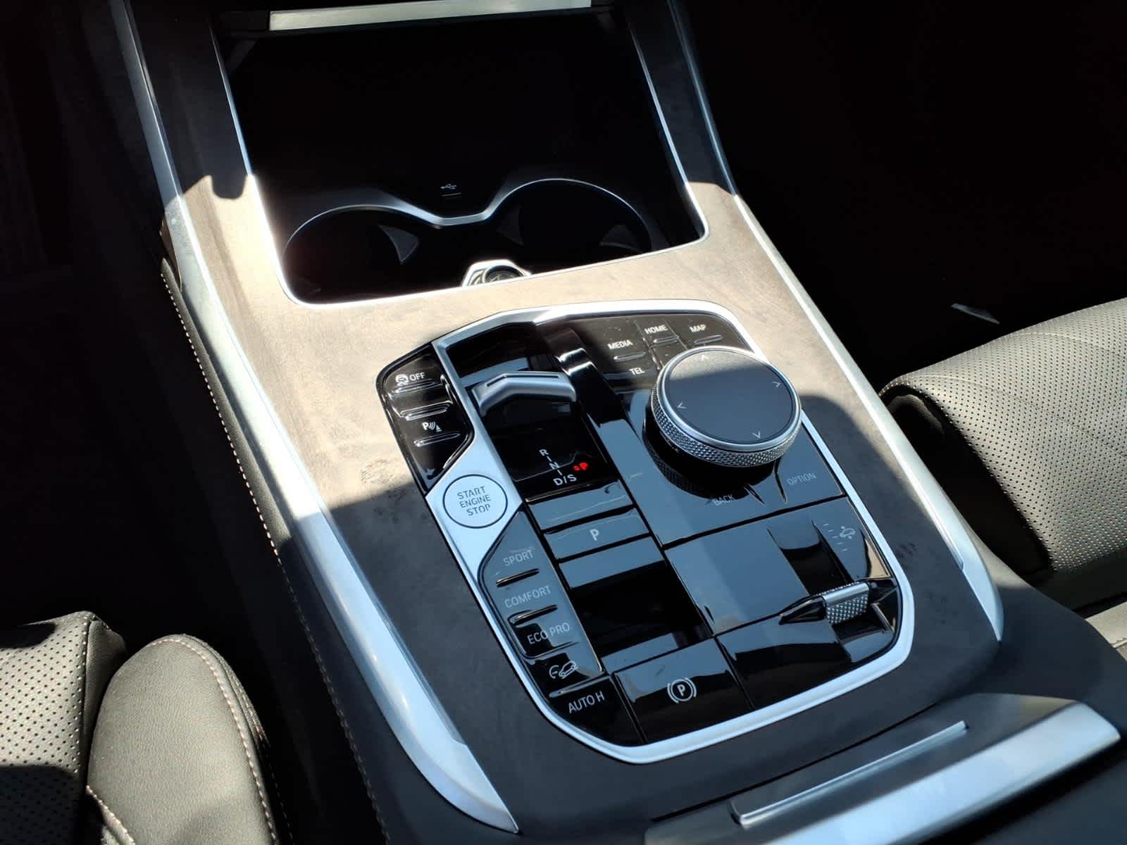 2024 BMW X7 xDrive40i Sports Activity Vehicle