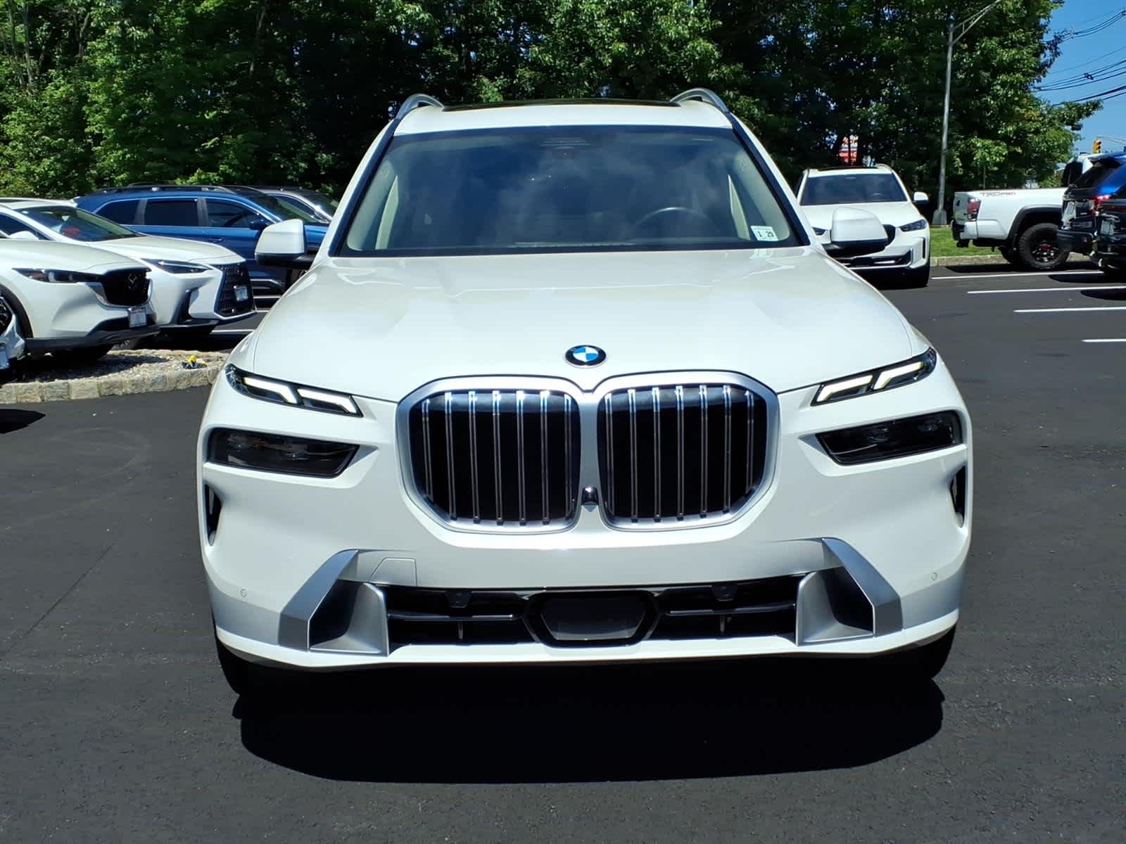 2024 BMW X7 xDrive40i Sports Activity Vehicle