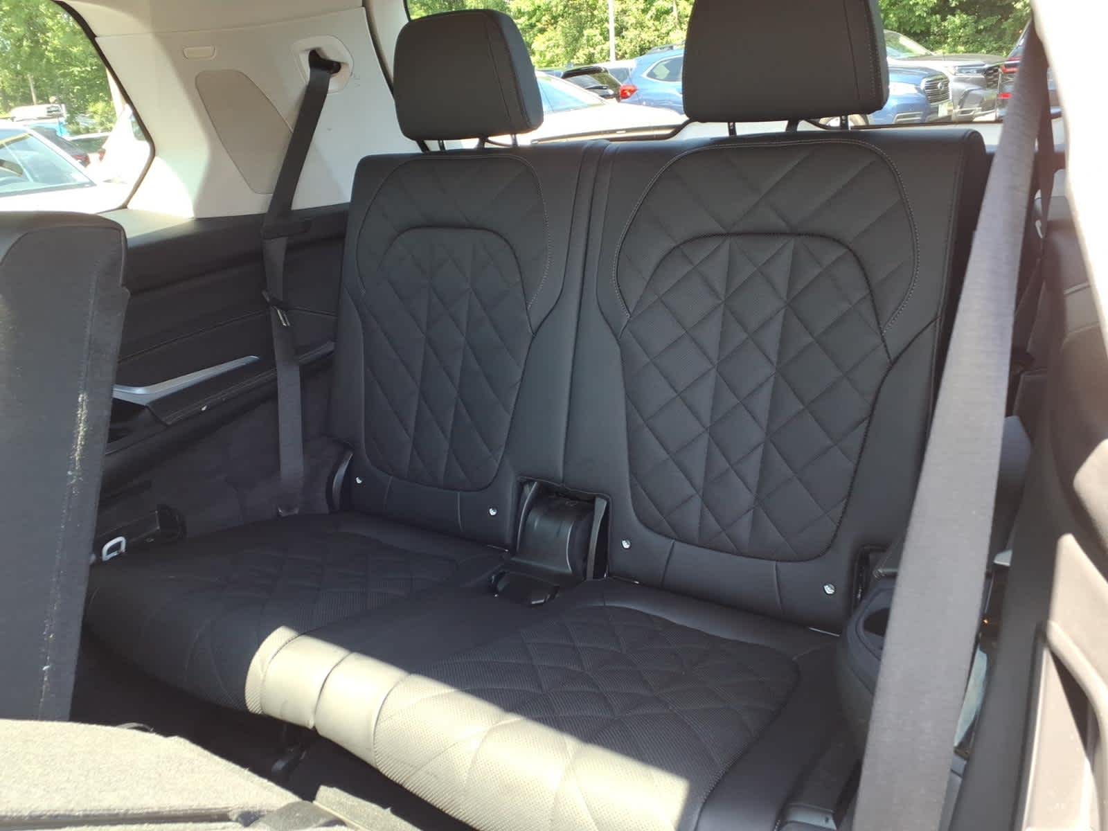 2024 BMW X7 xDrive40i Sports Activity Vehicle