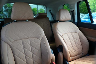 2023 BMW X7 xDrive40i Sports Activity Vehicle