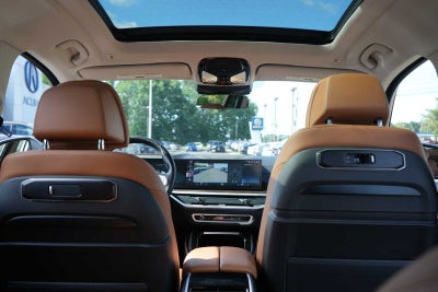 2023 BMW X7 xDrive40i Sports Activity Vehicle