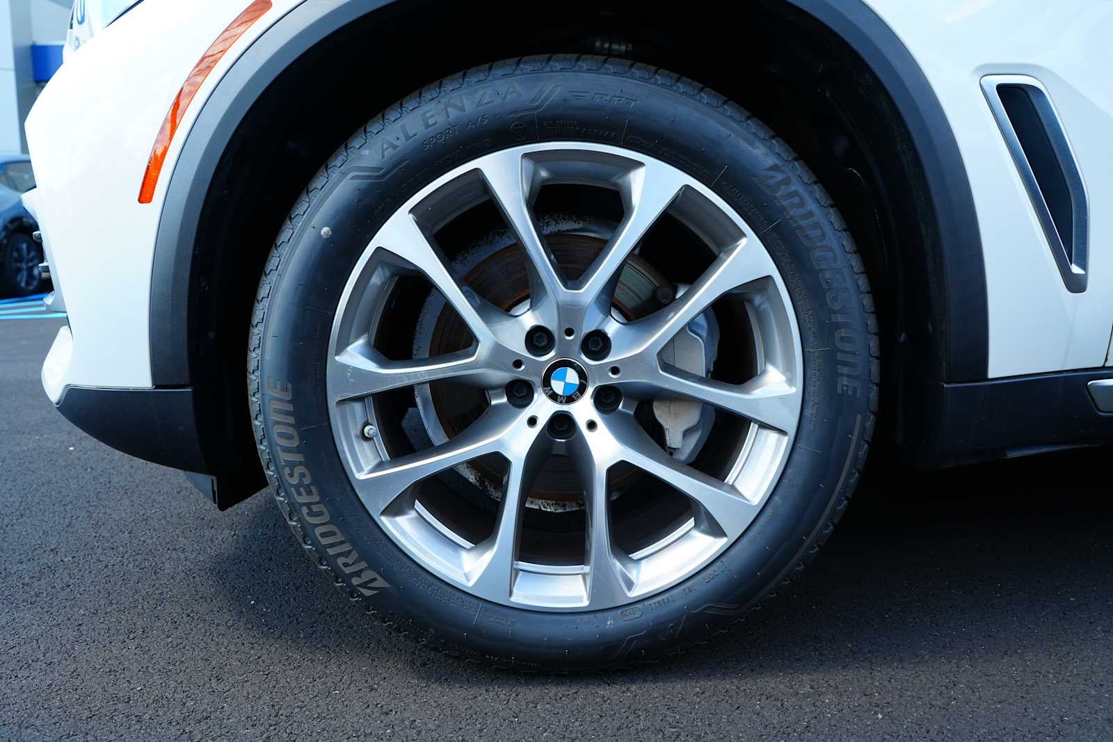 2023 BMW X5 xDrive40i Sports Activity Vehicle