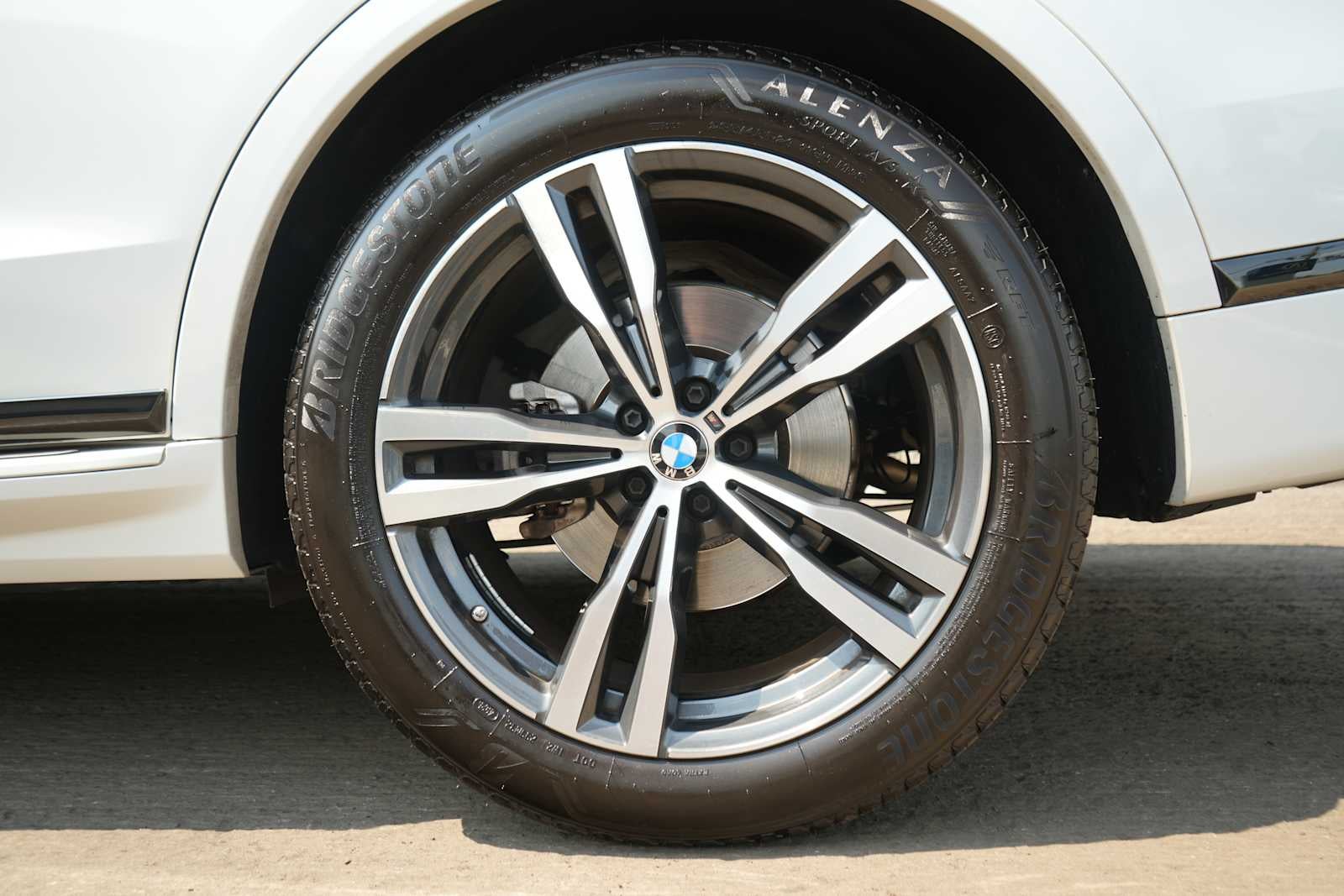 2021 BMW X7 xDrive40i Sports Activity Vehicle