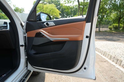 2021 BMW X7 xDrive40i Sports Activity Vehicle