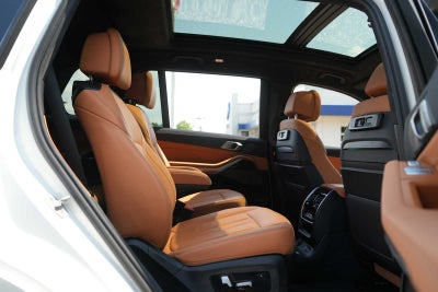 2021 BMW X7 xDrive40i Sports Activity Vehicle