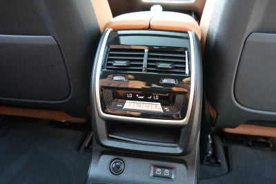 2021 BMW X7 xDrive40i Sports Activity Vehicle