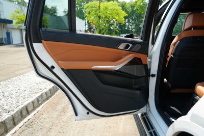 2021 BMW X7 xDrive40i Sports Activity Vehicle