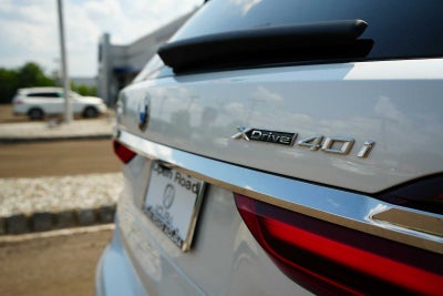 2021 BMW X7 xDrive40i Sports Activity Vehicle