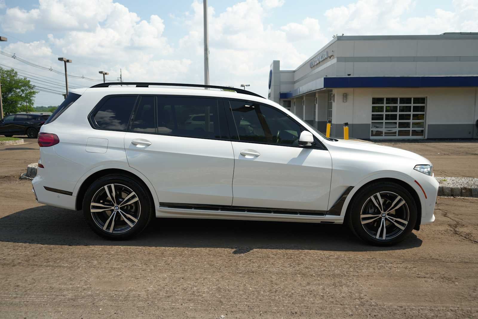 2021 BMW X7 xDrive40i Sports Activity Vehicle