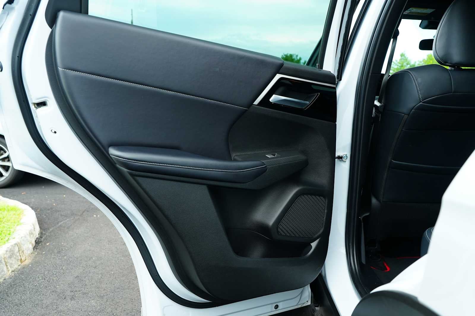 2023 Mitsubishi Outlander Ralliart S-AWC