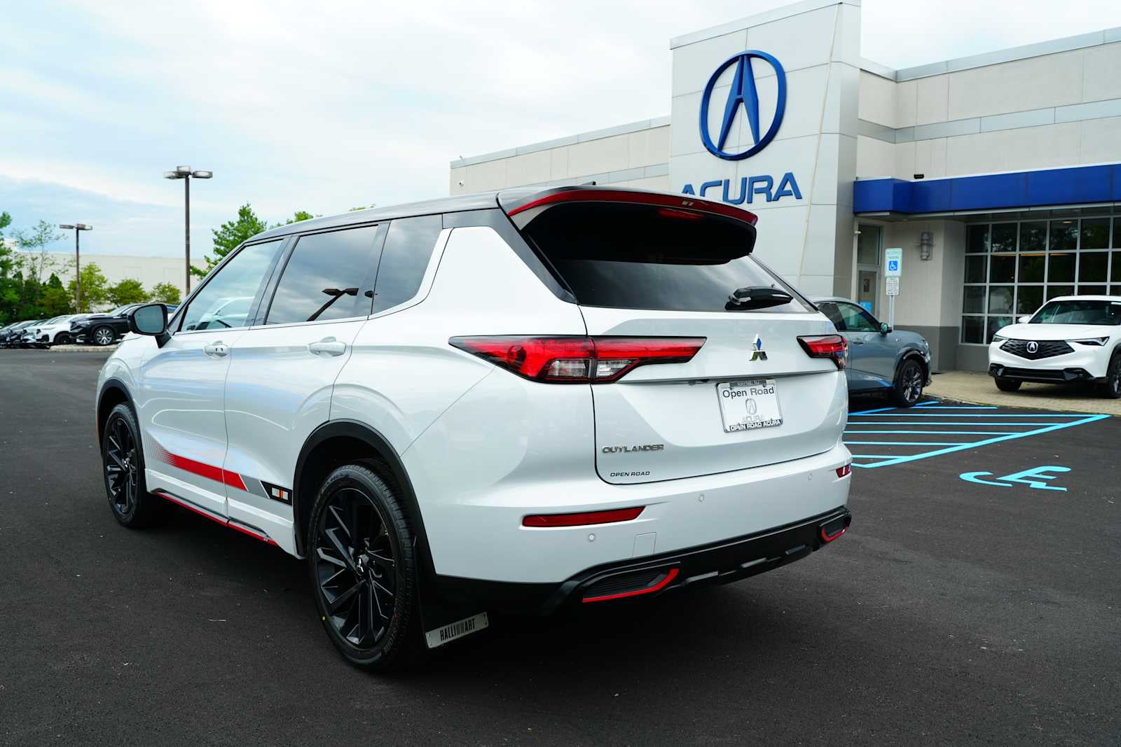 2023 Mitsubishi Outlander Ralliart S-AWC