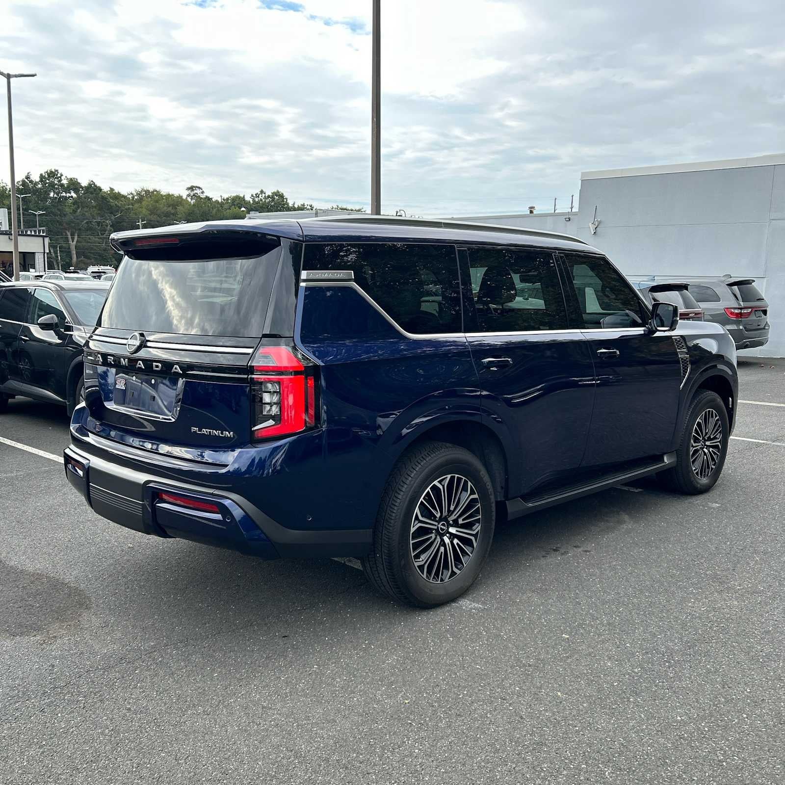 2025 Nissan Armada 4x4 Platinum