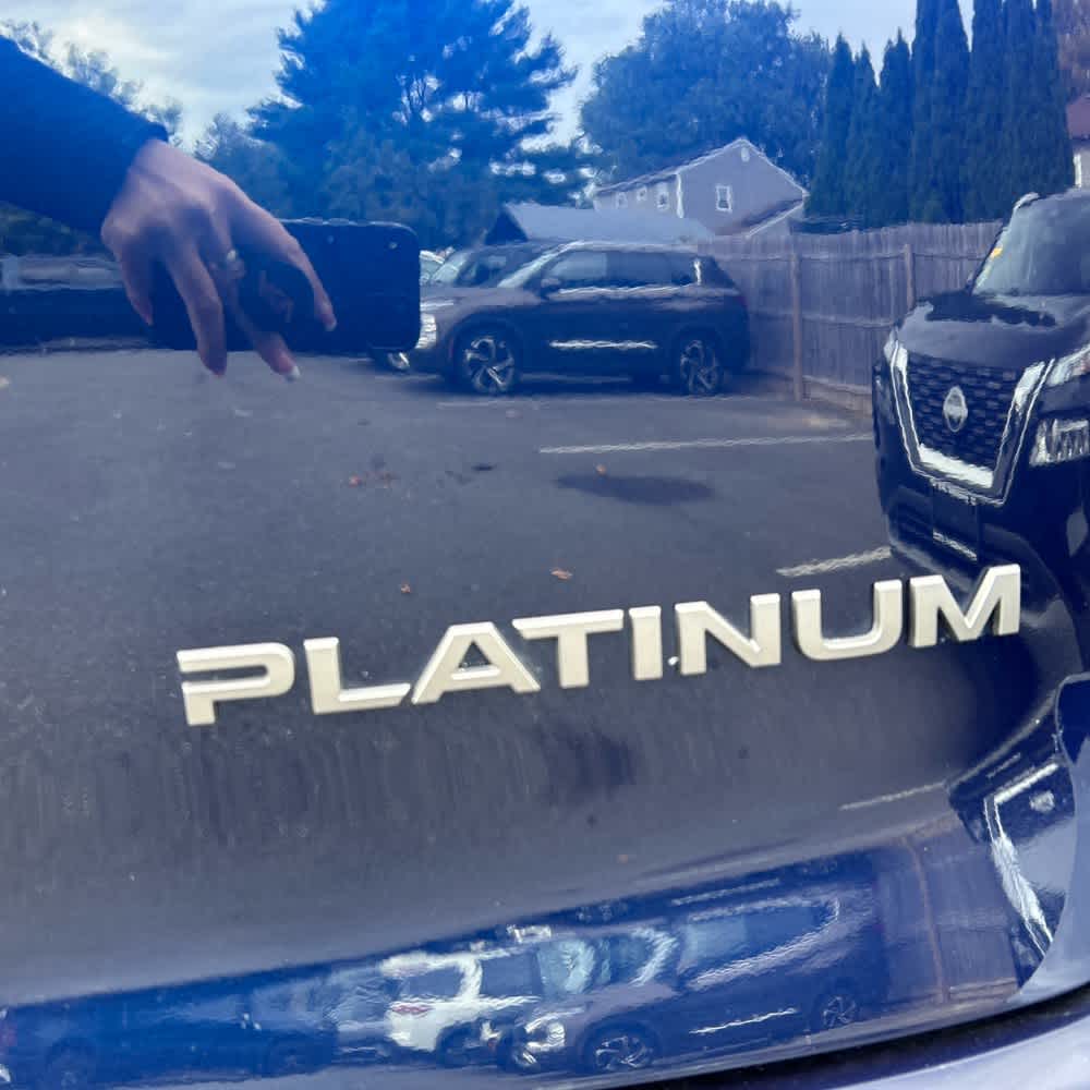 2025 Nissan Armada 4x4 Platinum