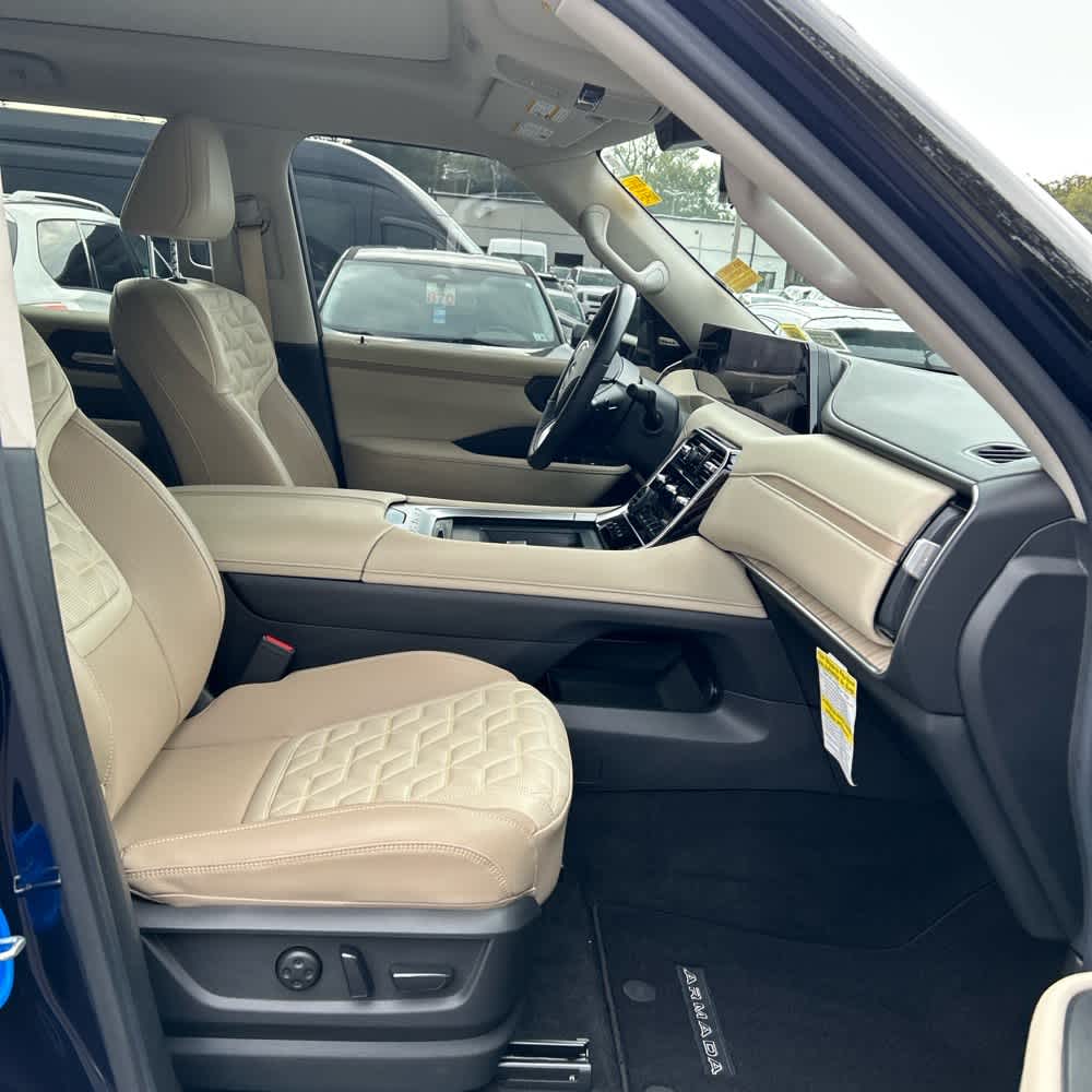 2025 Nissan Armada 4x4 Platinum