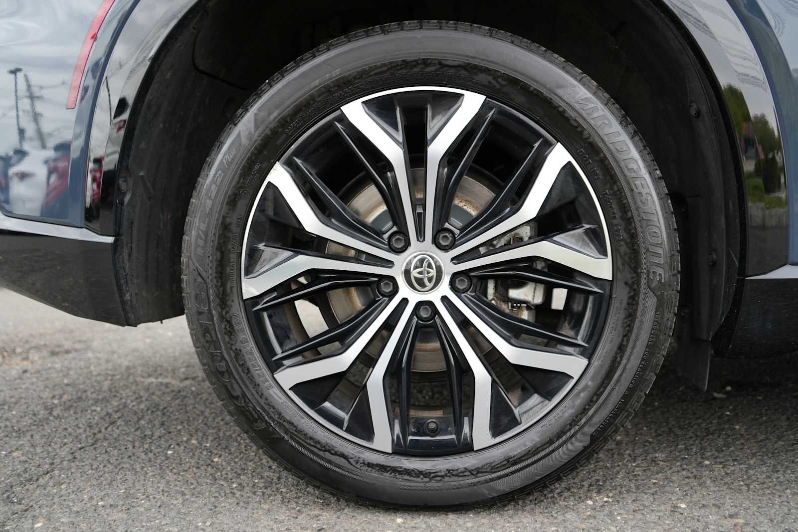 2025 Toyota Crown Signia XLE AWD