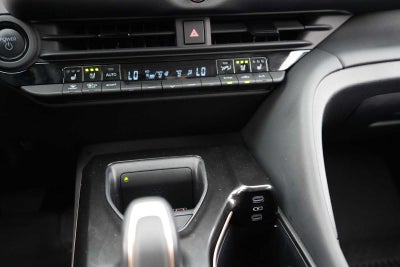 2025 Toyota Crown Signia XLE AWD