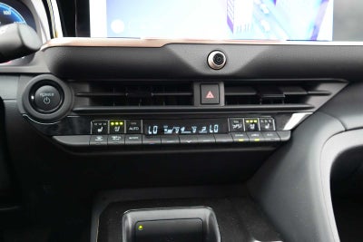 2025 Toyota Crown Signia XLE AWD