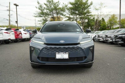 2025 Toyota Crown Signia XLE AWD