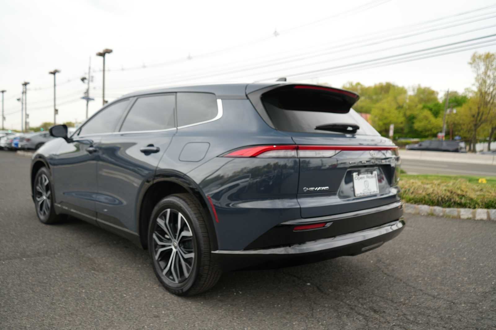 2025 Toyota Crown Signia XLE AWD