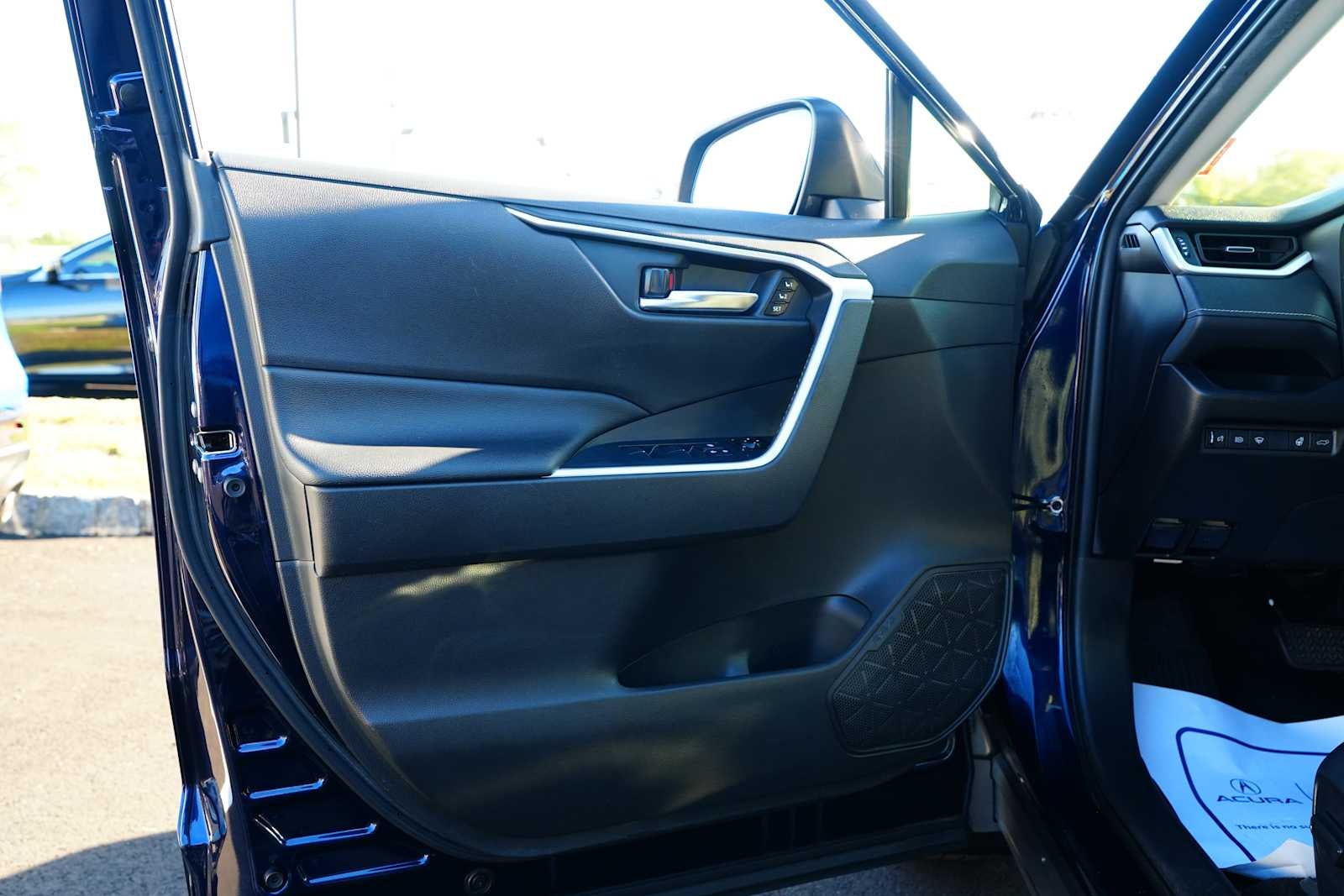 2021 Toyota RAV4 XLE Premium AWD
