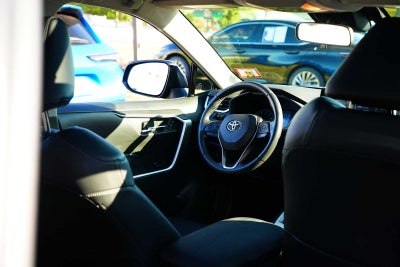 2021 Toyota RAV4 XLE Premium AWD