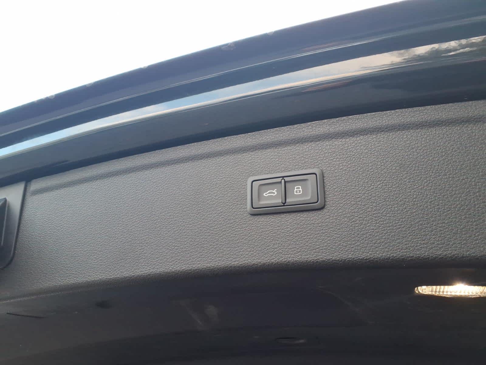 2023 Audi Q5 S line Premium 45 TFSI quattro