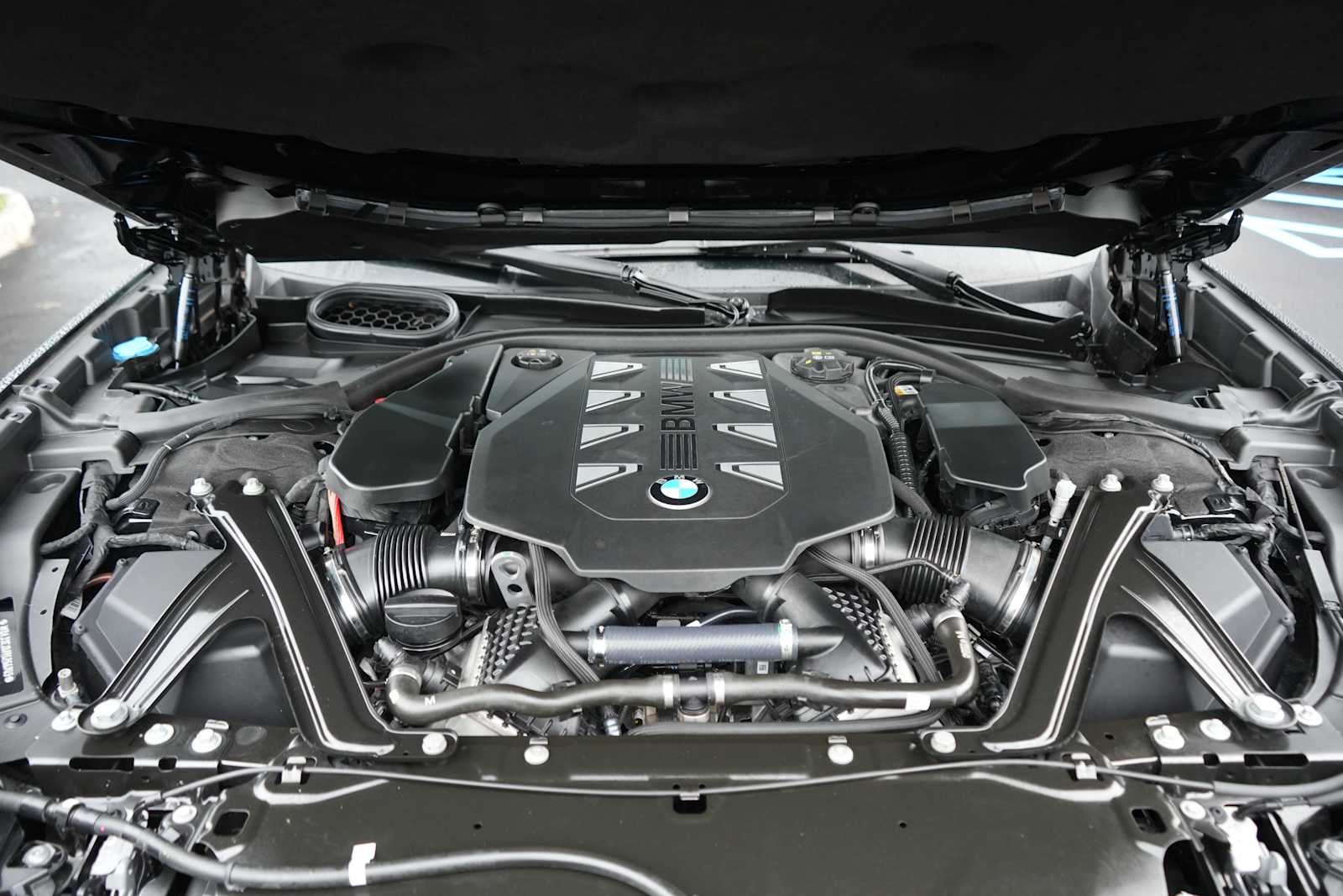 2024 BMW 7 Series 760i xDrive Sedan