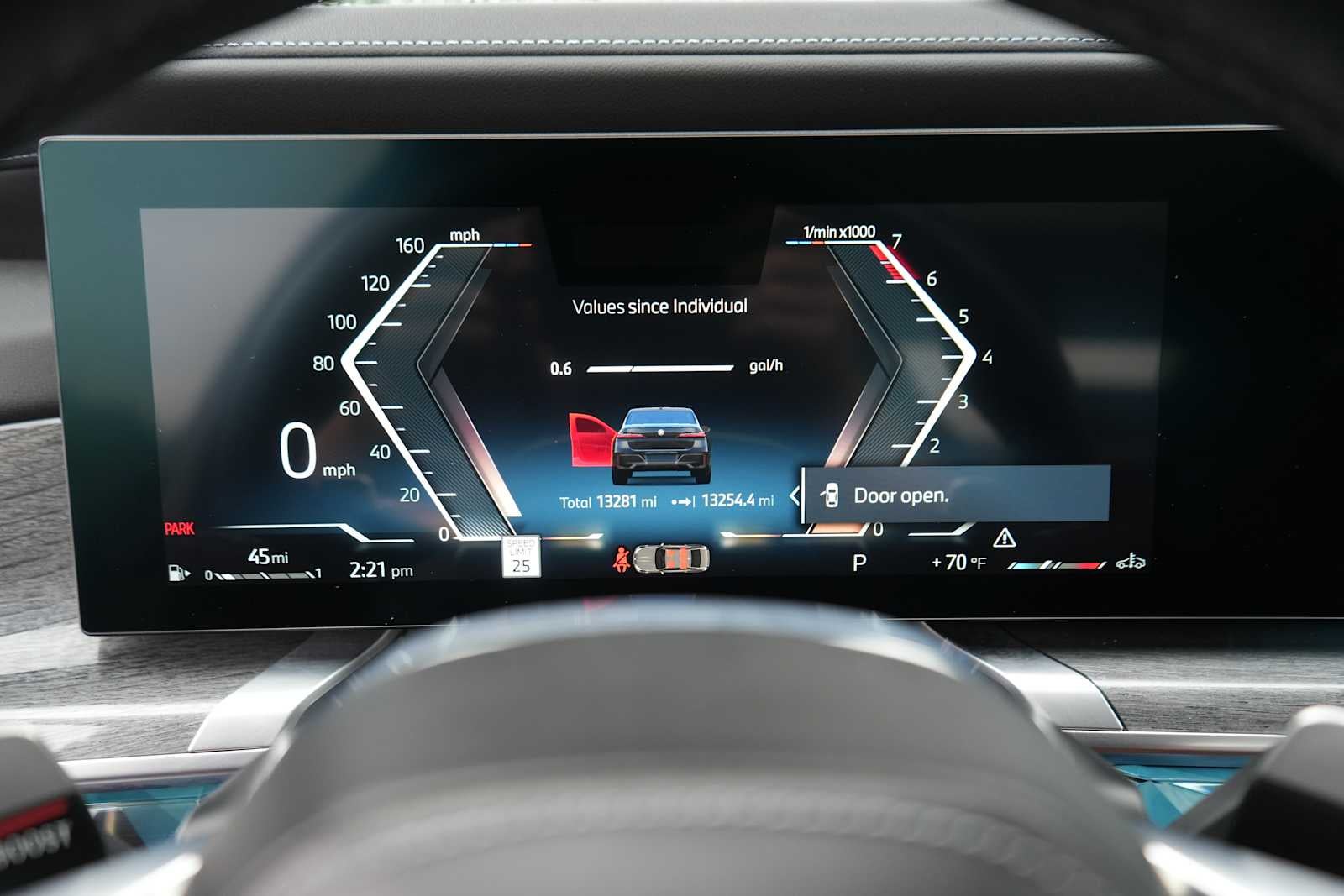 2024 BMW 7 Series 760i xDrive Sedan