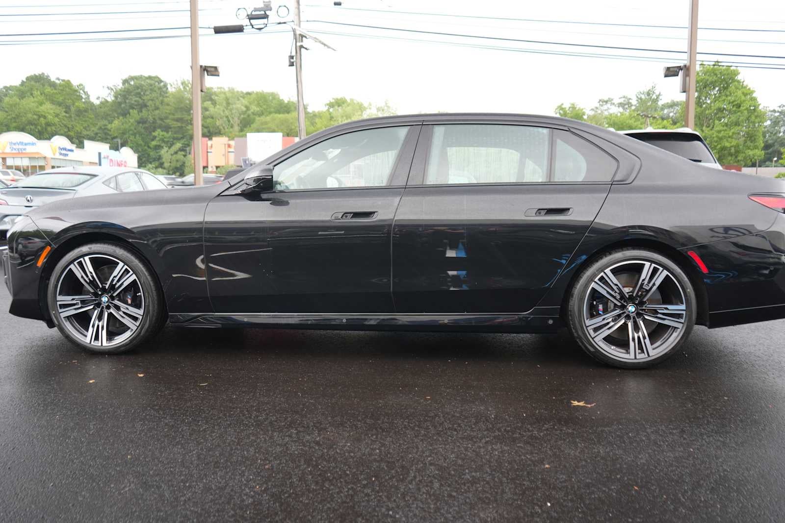 2024 BMW 7 Series 760i xDrive Sedan