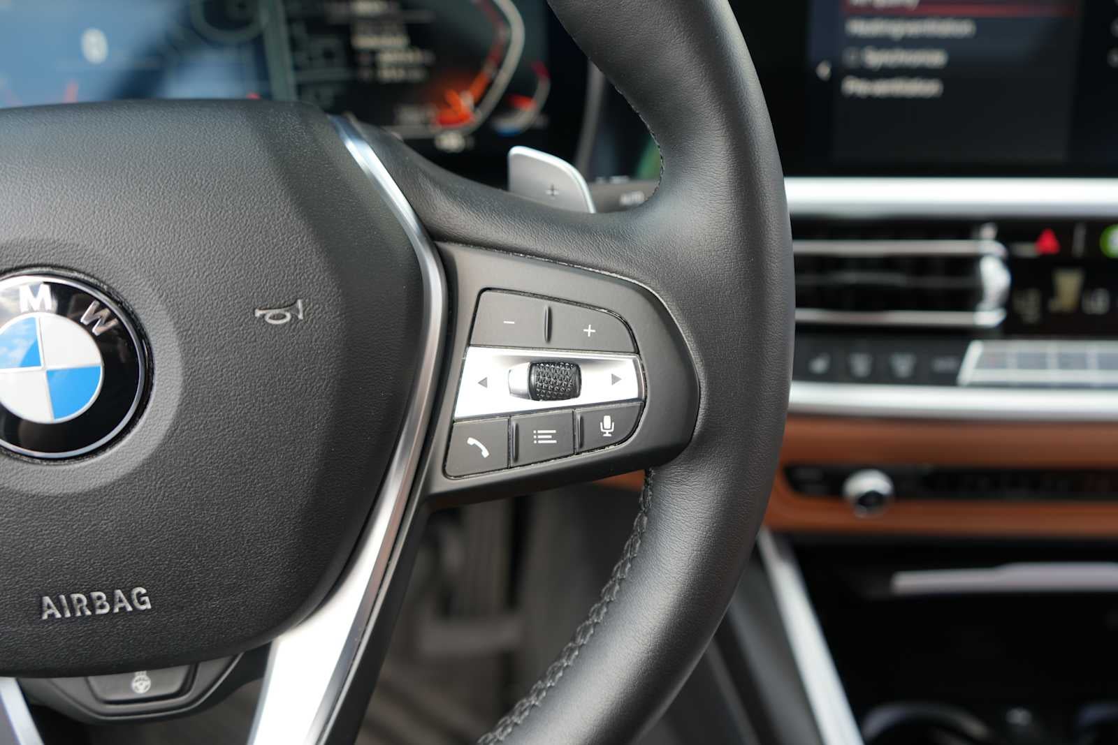 2019 BMW 3 Series 330i xDrive Sedan