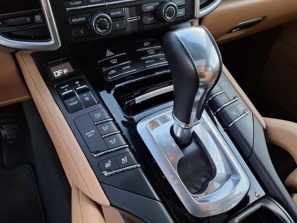 2016 Porsche Cayenne AWD 4dr