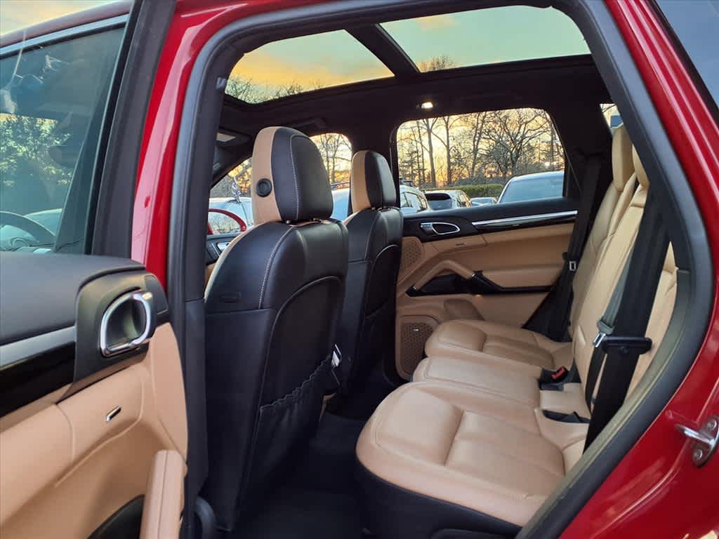 2016 Porsche Cayenne AWD 4dr