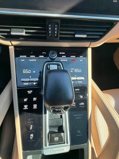 2022 Porsche Cayenne Coupe AWD