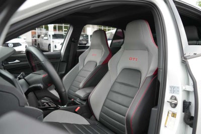 2023 Volkswagen Golf GTI 2.0T SE Manual