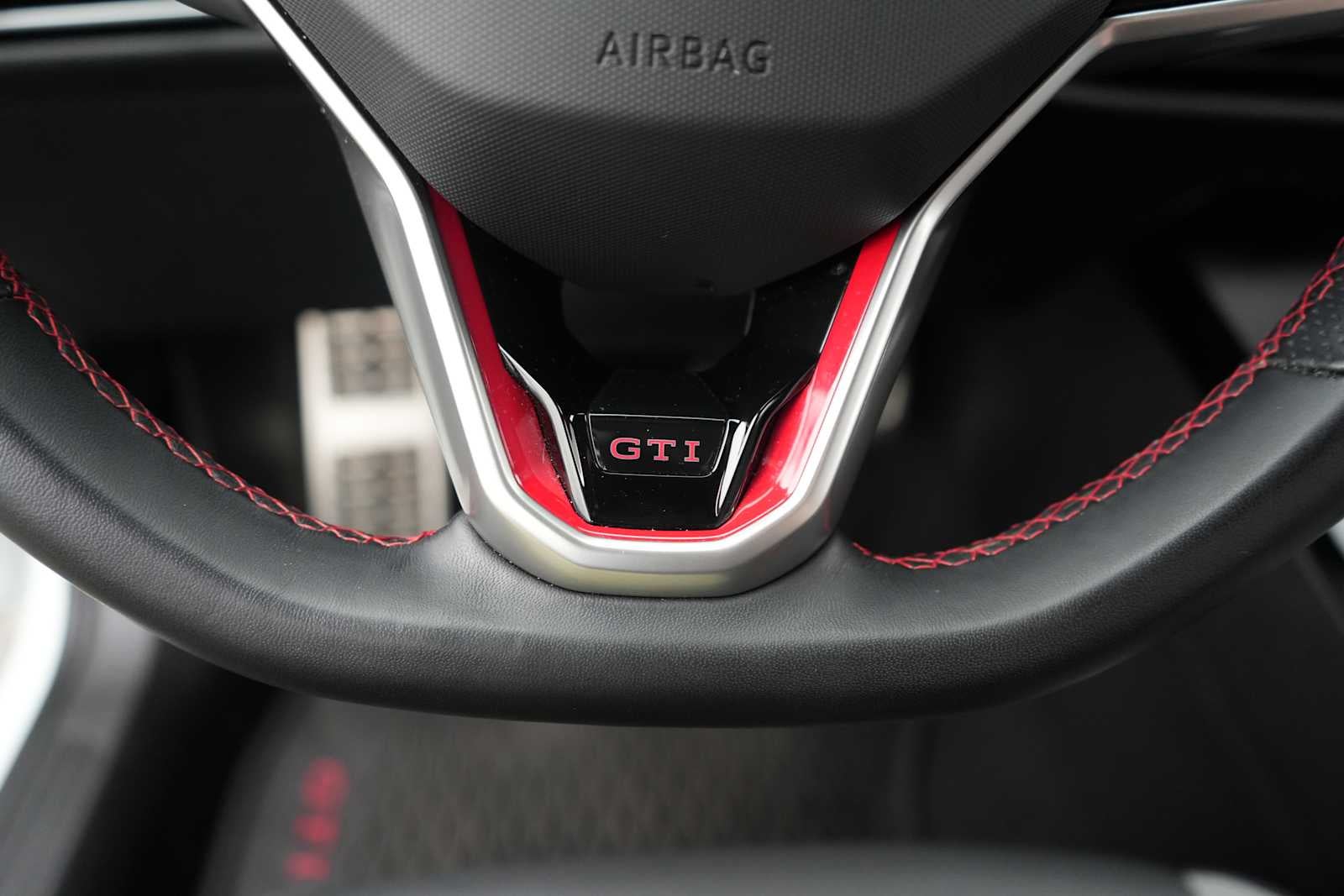 2023 Volkswagen Golf GTI 2.0T SE Manual
