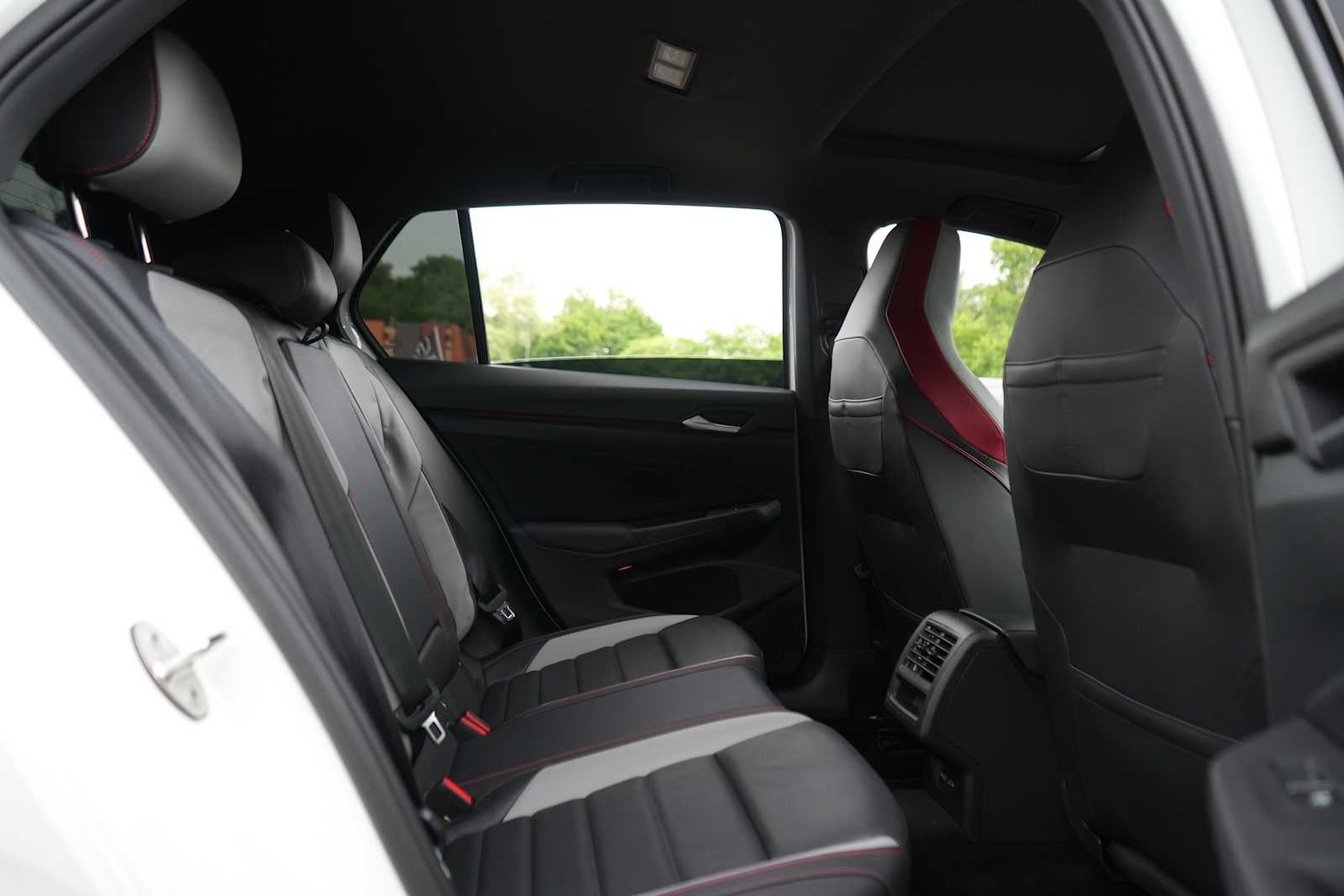 2023 Volkswagen Golf GTI 2.0T SE Manual