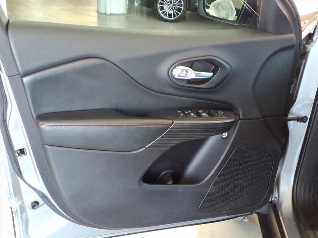 2014 Jeep Cherokee 4WD 4dr Trailhawk