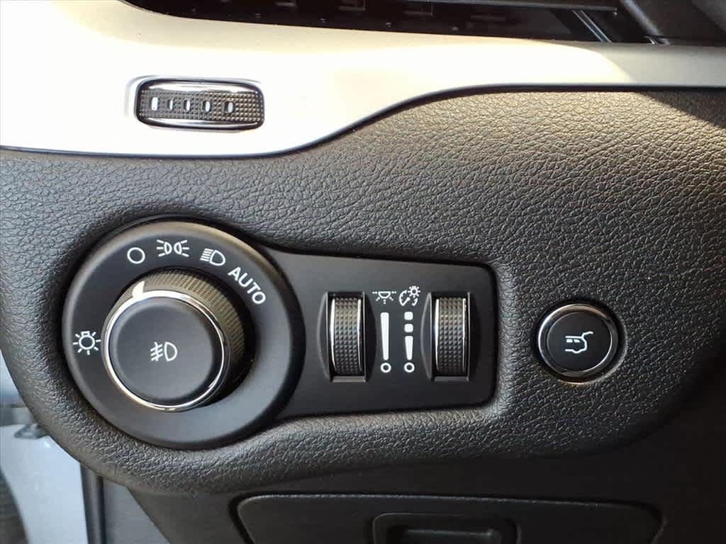 2014 Jeep Cherokee 4WD 4dr Trailhawk