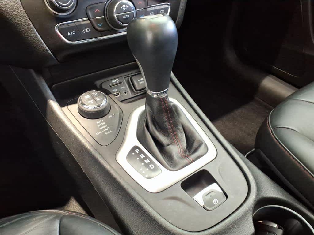 2014 Jeep Cherokee 4WD 4dr Trailhawk