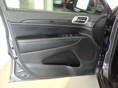 2020 Jeep Grand Cherokee Laredo E 4x4