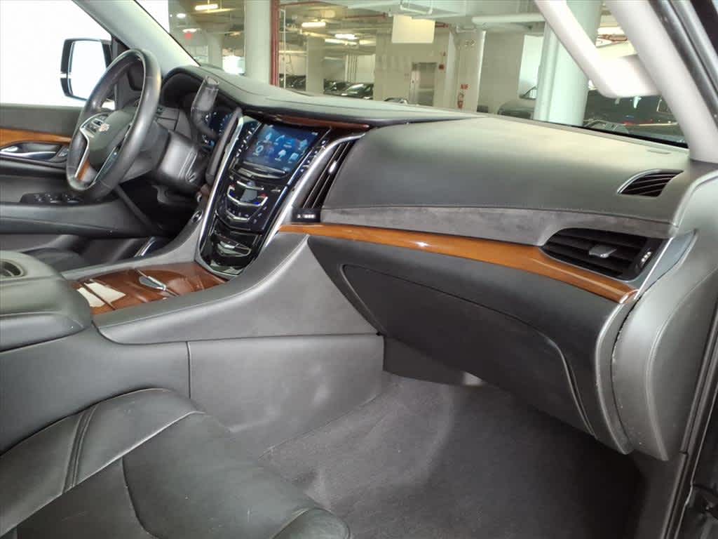2020 Cadillac Escalade 2WD 4dr Luxury