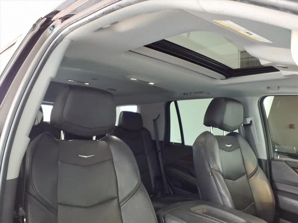 2020 Cadillac Escalade 2WD 4dr Luxury