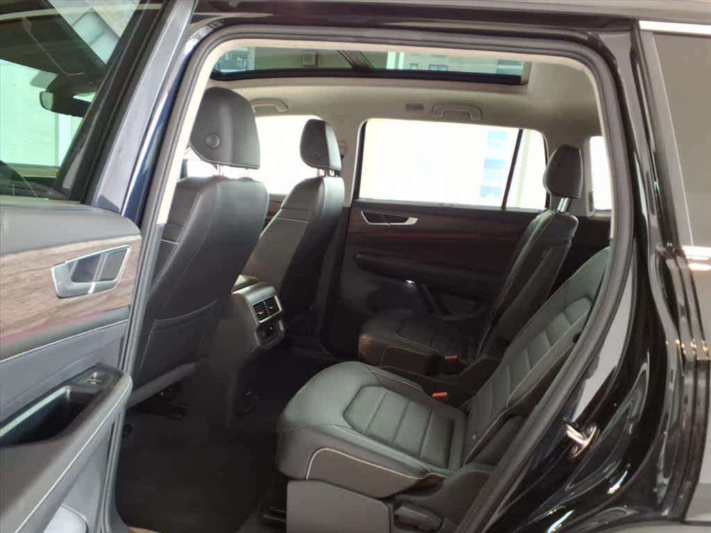 2025 Volkswagen Atlas 2.0T SEL 4MOTION