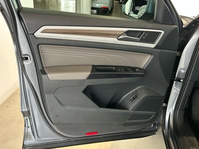 2021 Volkswagen Atlas 2021.5 3.6L V6 SEL 4MOTION