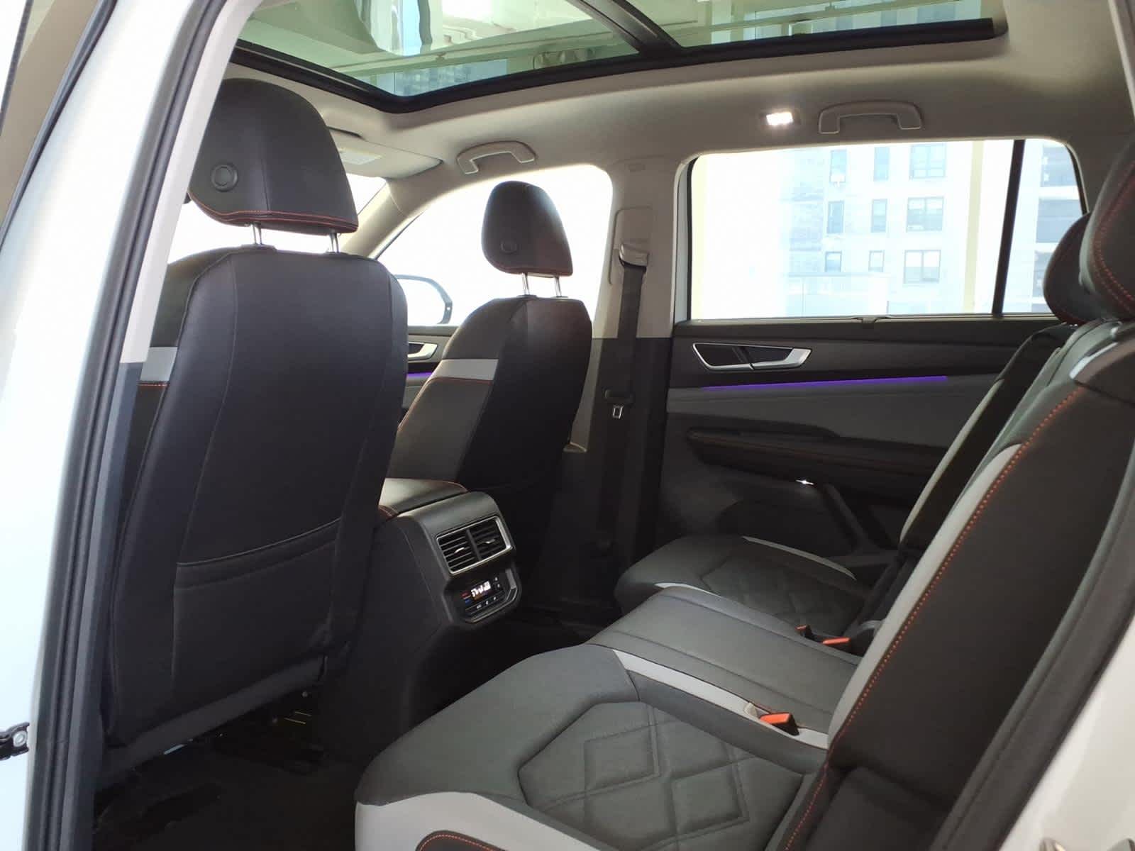 2026 Volkswagen Atlas 2.0T Peak Edition 4MOTION
